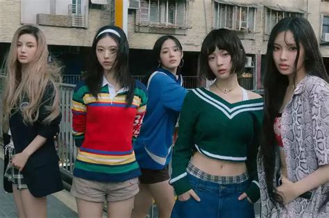 Lirik Lagu How Sweet Milik NewJeans Lengkap dengan .